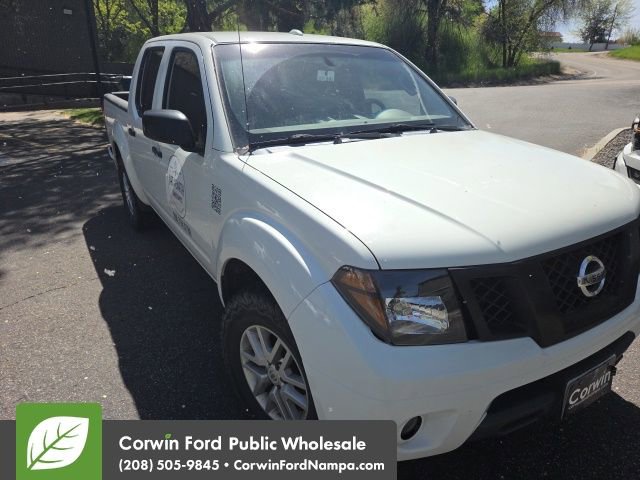 Used 2016 Nissan Frontier SV w/ SV Value Truck Package RWD image 4