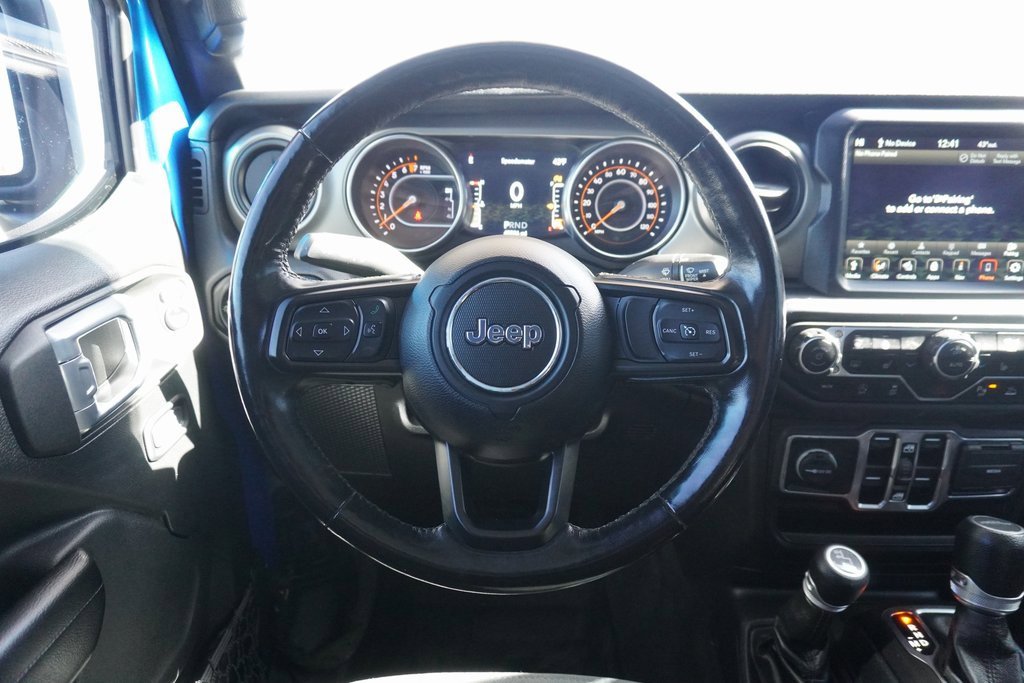 Used 2021 Jeep Gladiator Willys image 13