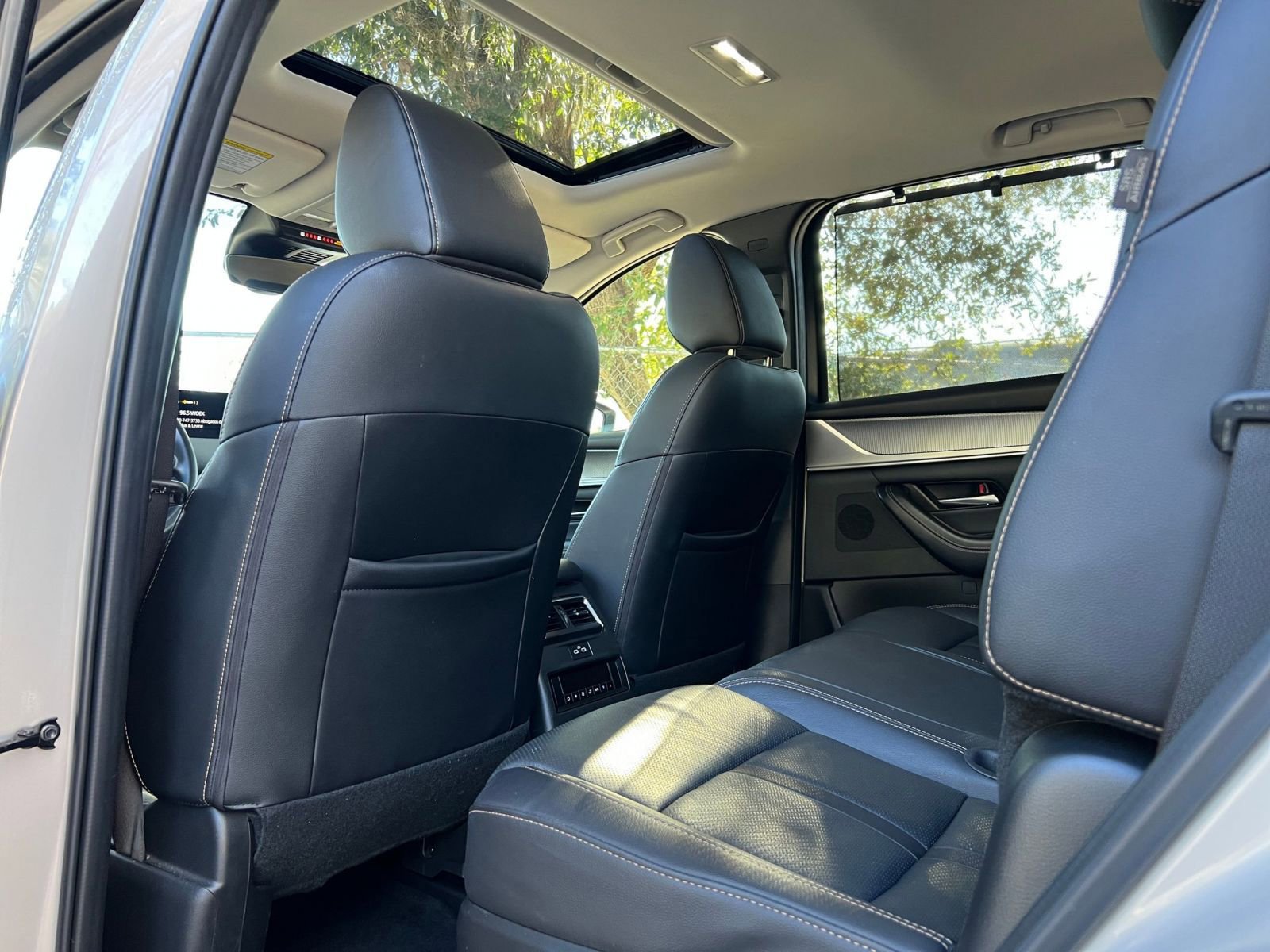 Used 2025 MAZDA CX-90 3.3 Turbo w/ Preferred Package image 31