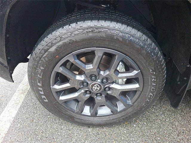 Used 2025 Toyota Tundra Platinum image 4