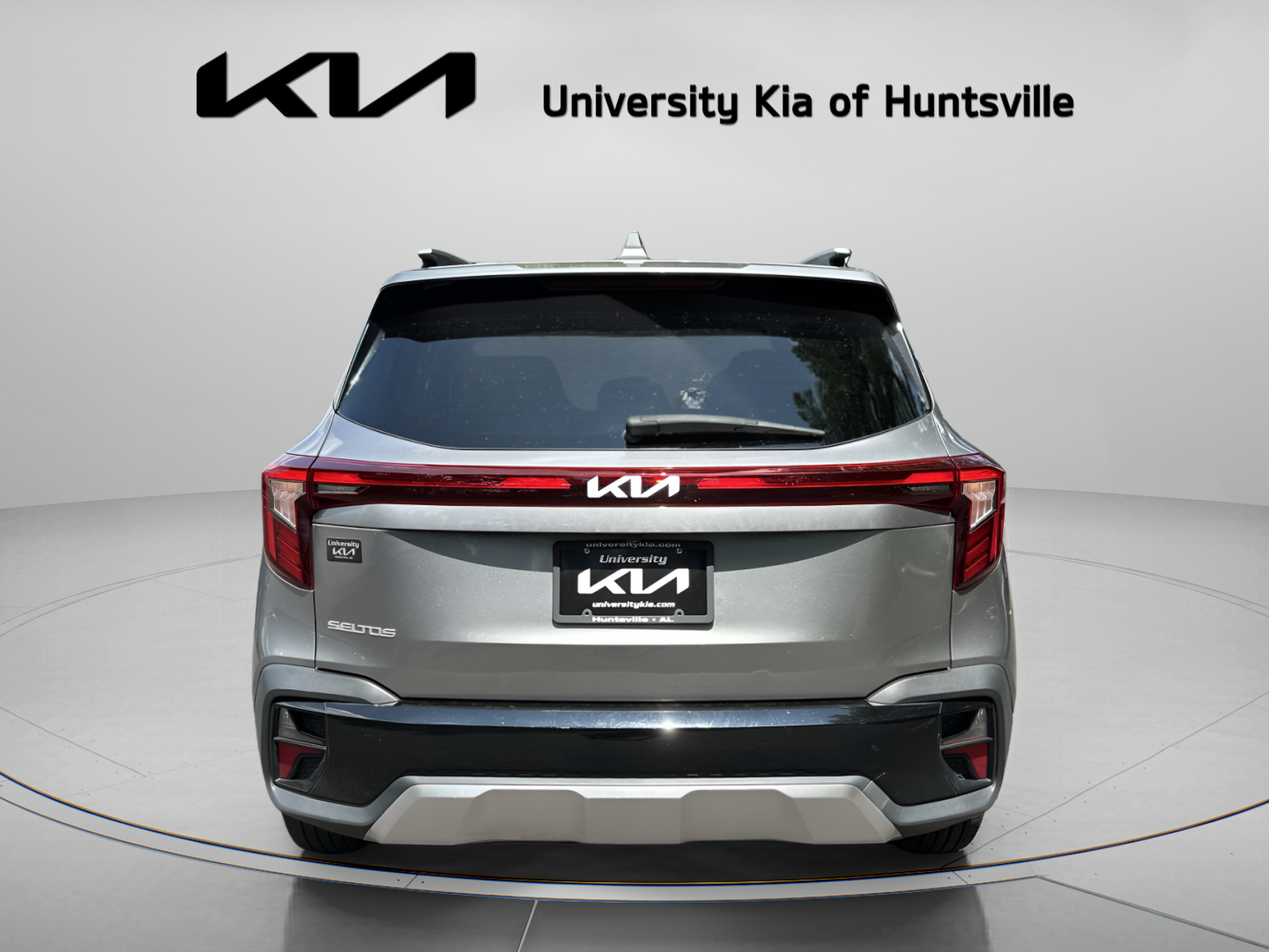 Used 2025 Kia Seltos S FWD image 7