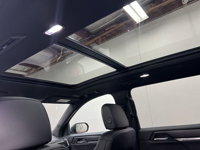 New 2026 GMC Acadia Elevation w/ Black Edition image 19