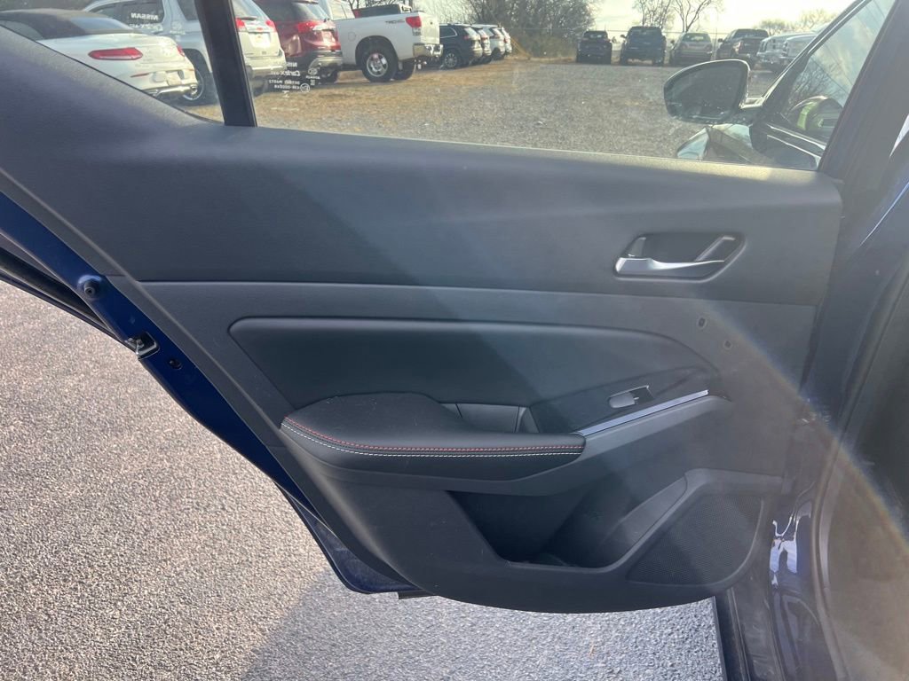 Used 2024 Nissan Altima 2.5 SR w/ SR Premium Package image 17