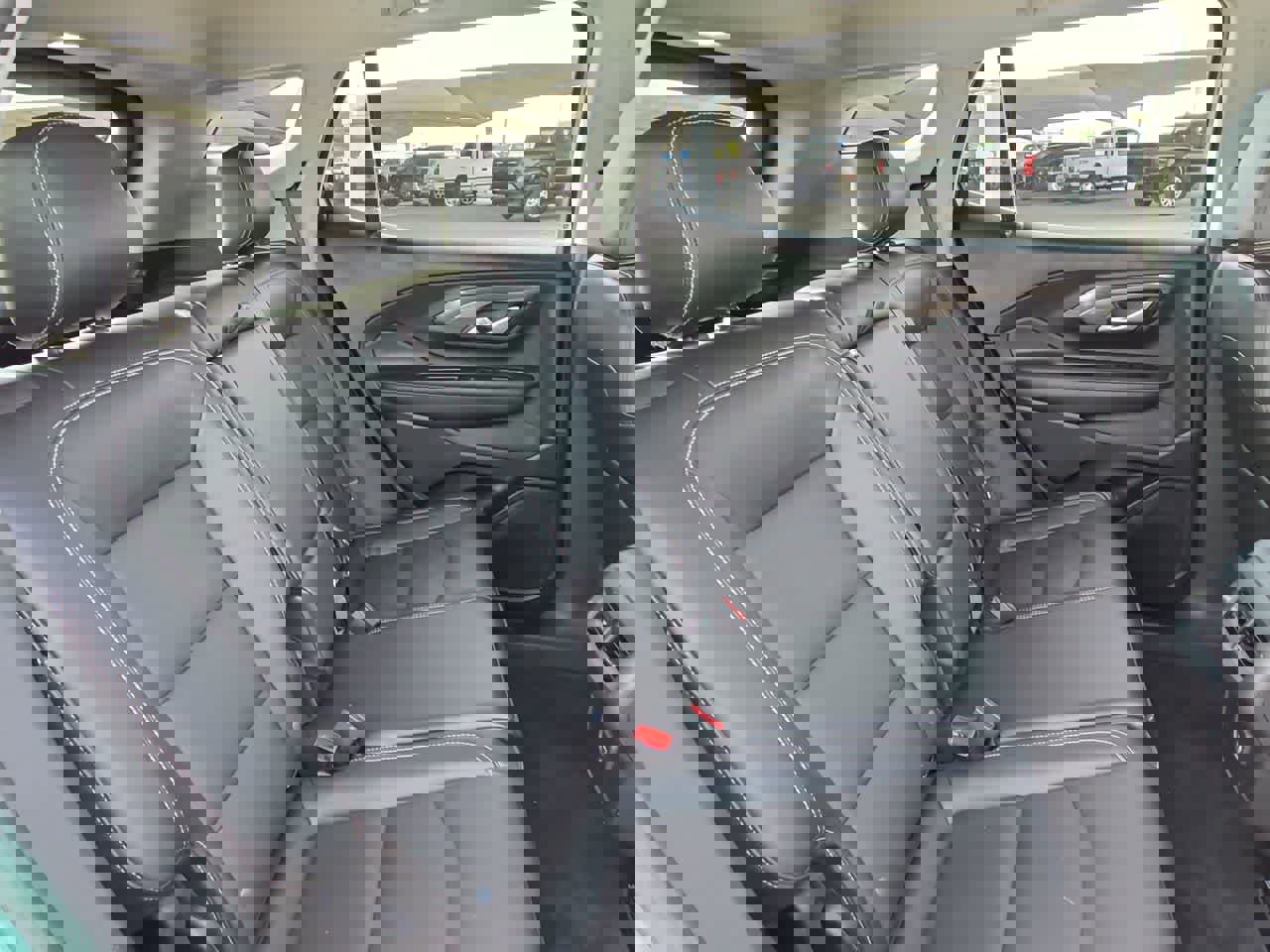 Used 2023 GMC Terrain SLT w/ Elevation Edition image 16