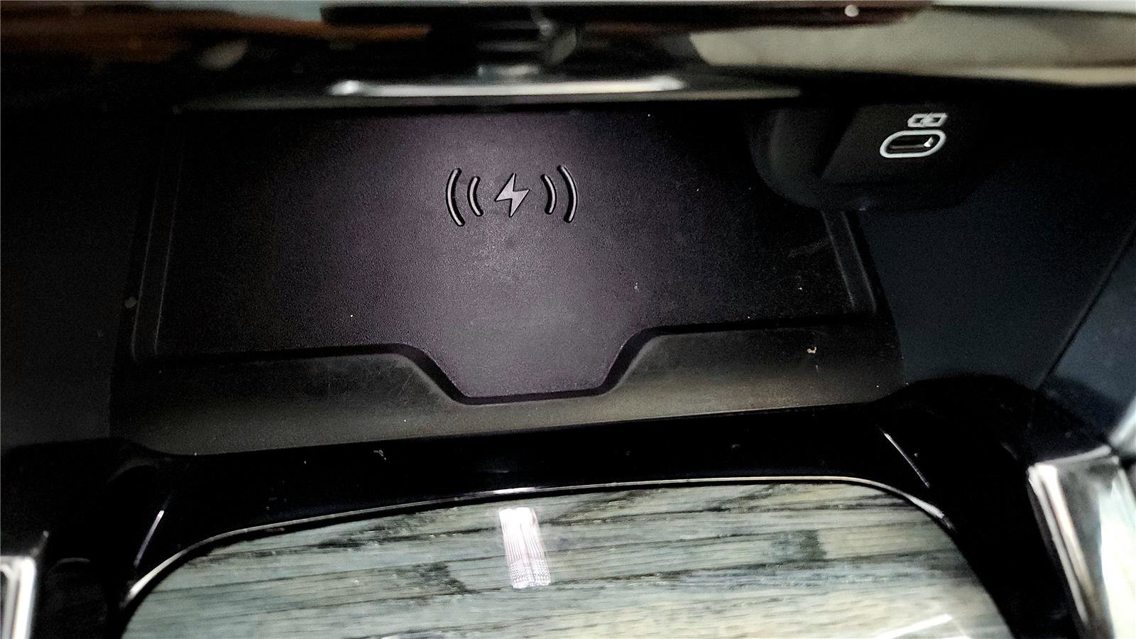 Used 2021 Land Rover Discovery Sport S R-Dynamic image 46