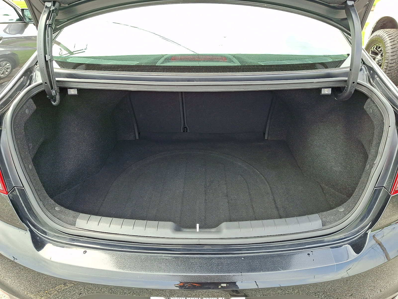 Used 2019 Hyundai Elantra SE image 27