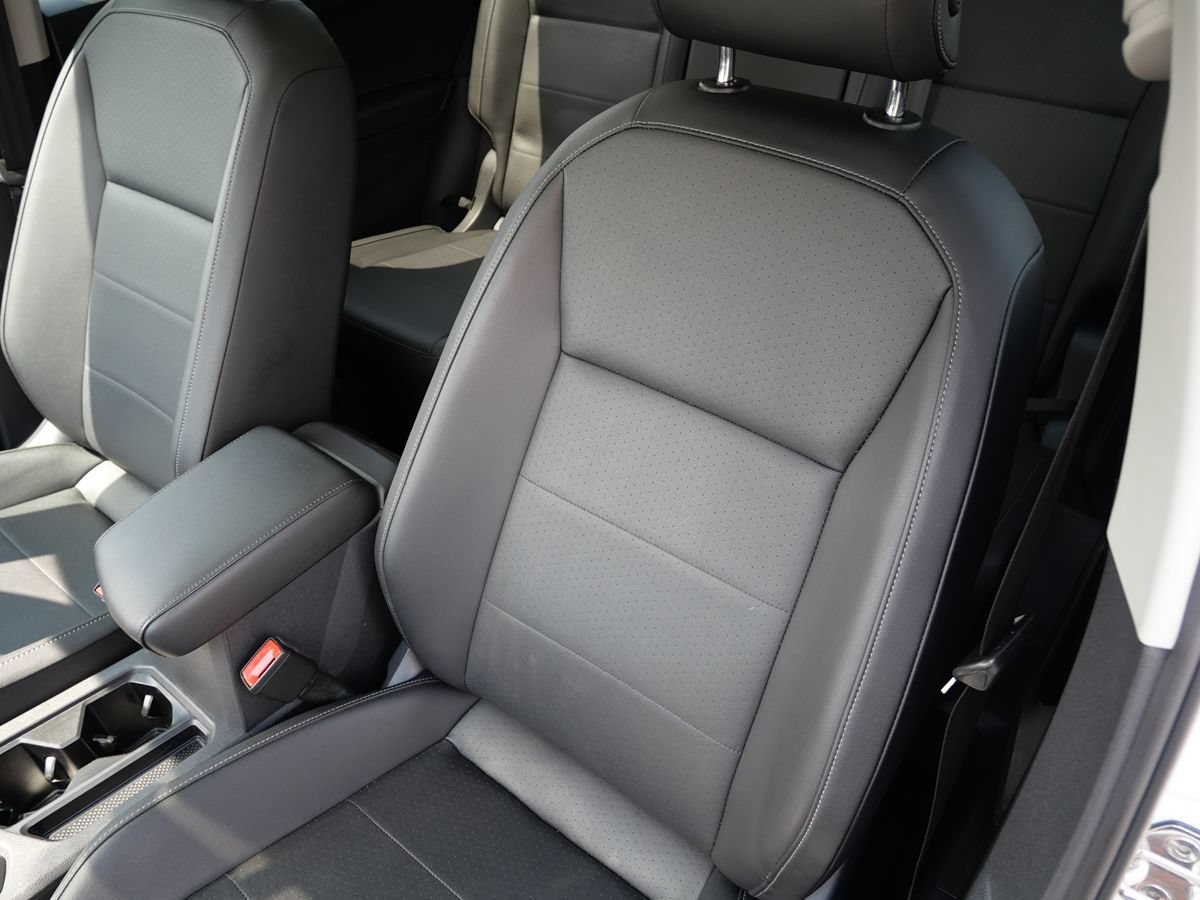 Used 2019 Volkswagen Tiguan S AWD/4WD image 11