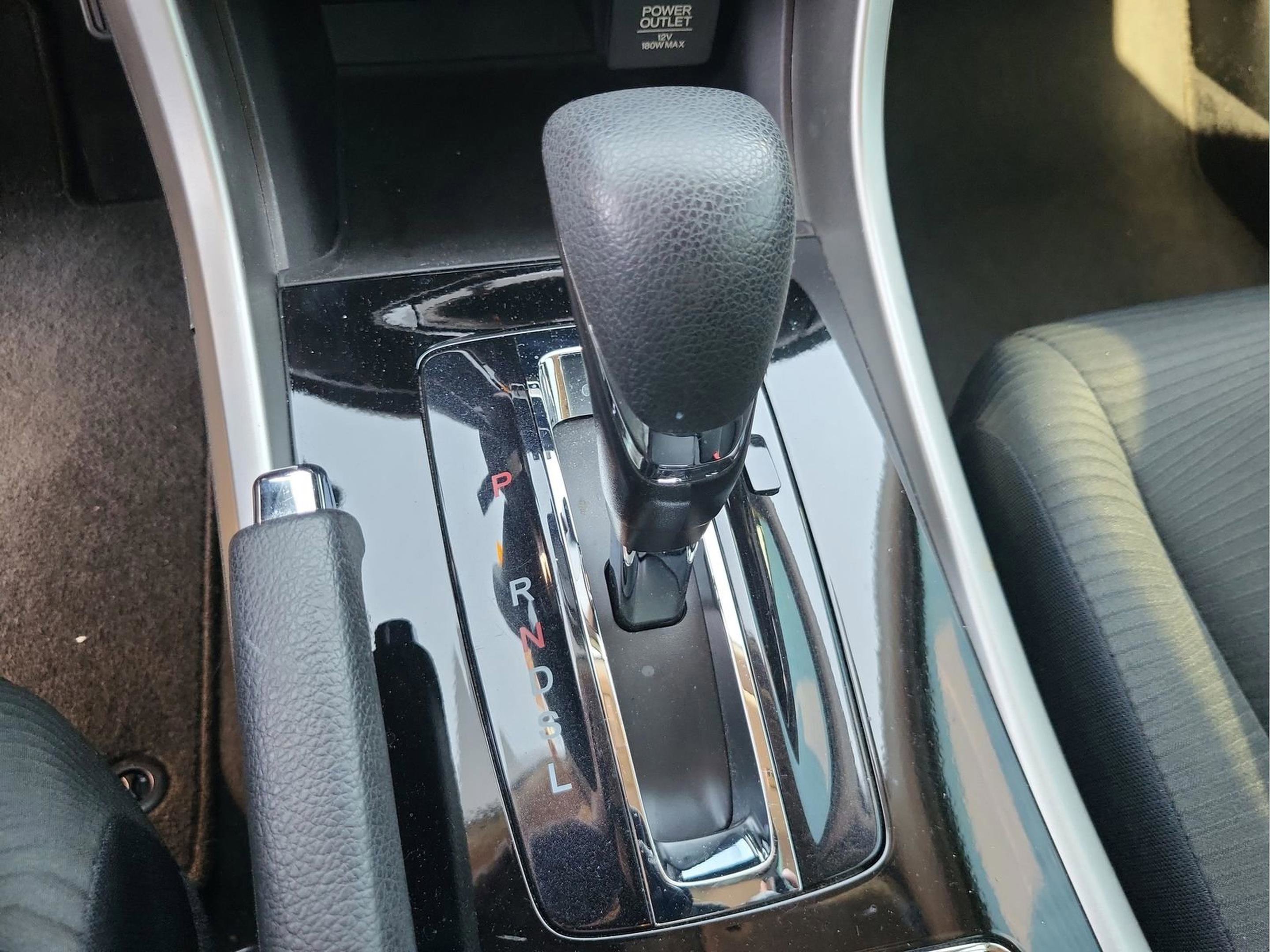 Certified 2017 Honda Accord LX image 15