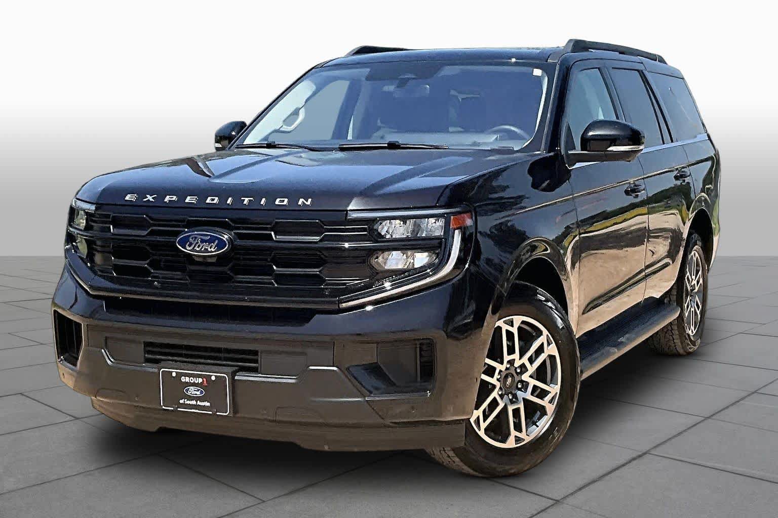 Used 2025 Ford Expedition Active AWD/4WD image 34