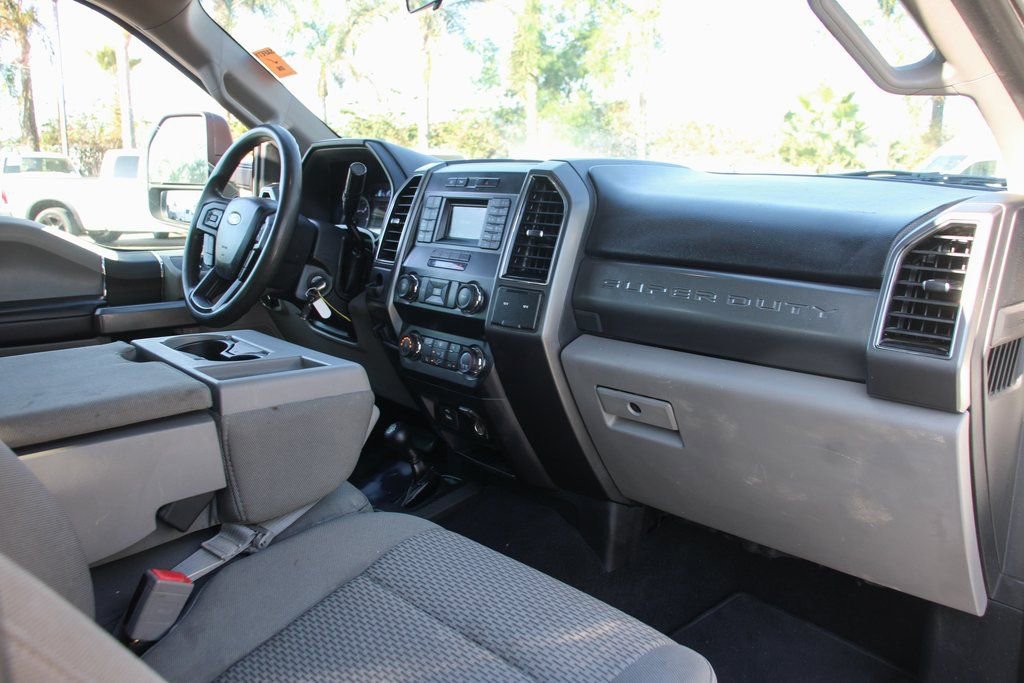 Used 2019 Ford F550 4x4 Crew Cab Super Duty image 34