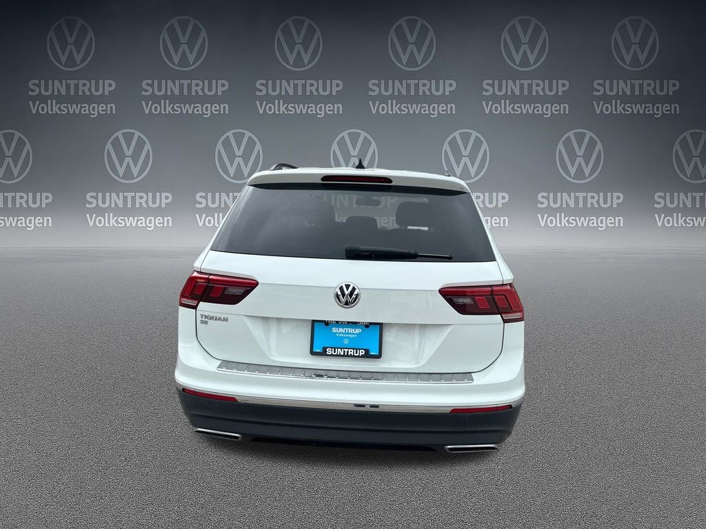 Used 2021 Volkswagen Tiguan SE w/ Panoramic Sunroof Package FWD image 37