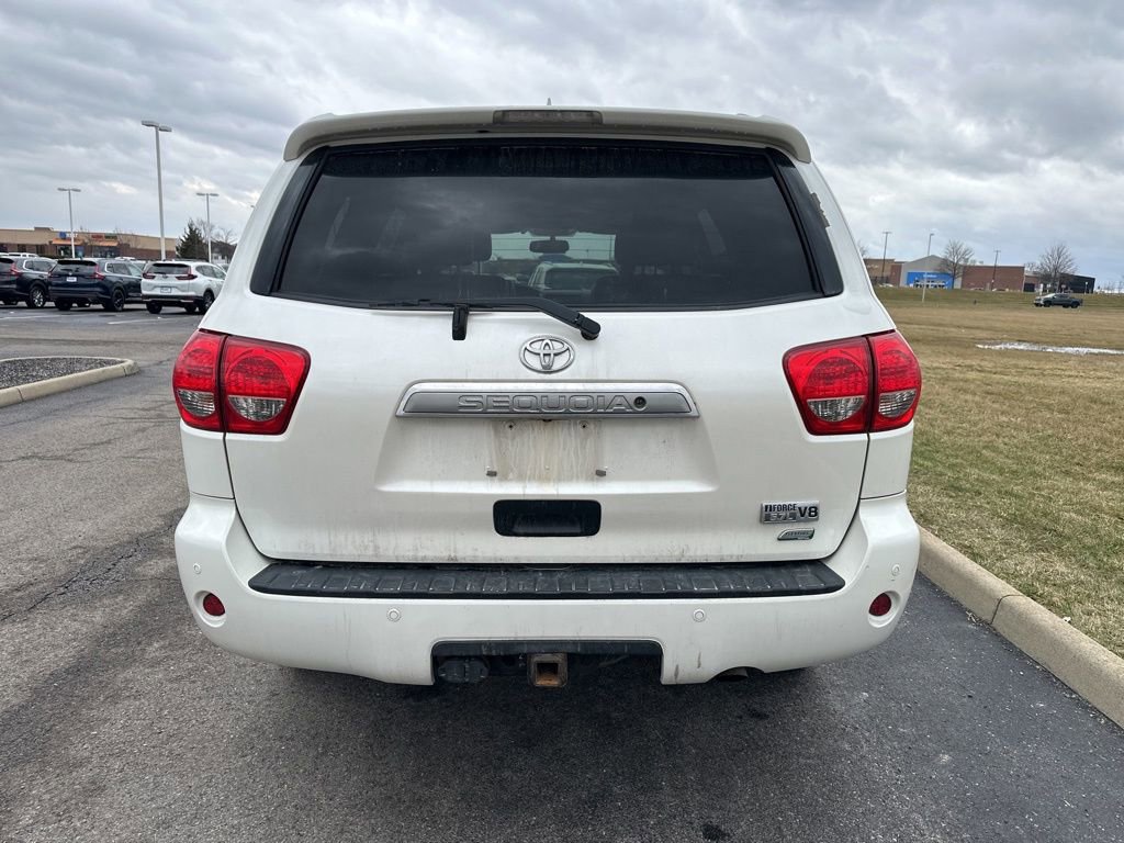 Used 2014 Toyota Sequoia Platinum image 10