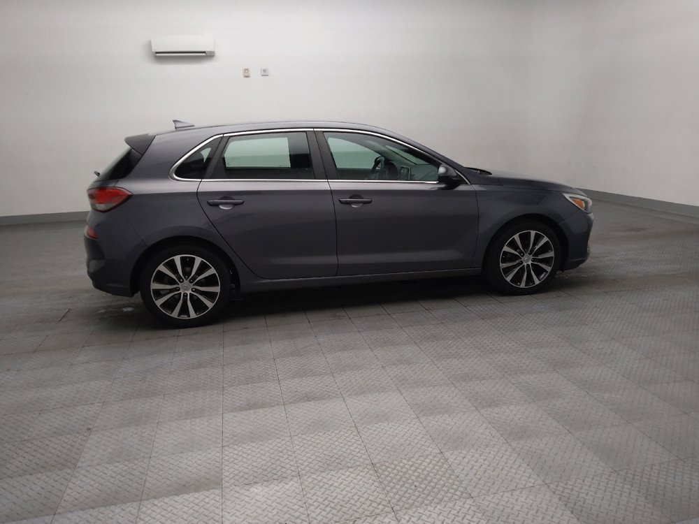 Used 2018 Hyundai Elantra GT FWD image 10