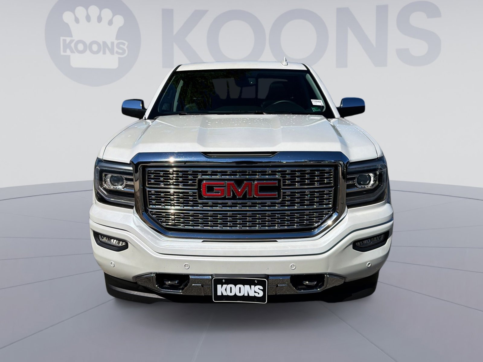 Used 2017 GMC Sierra 1500 Denali w/ Denali Ultimate Package AWD/4WD image 11