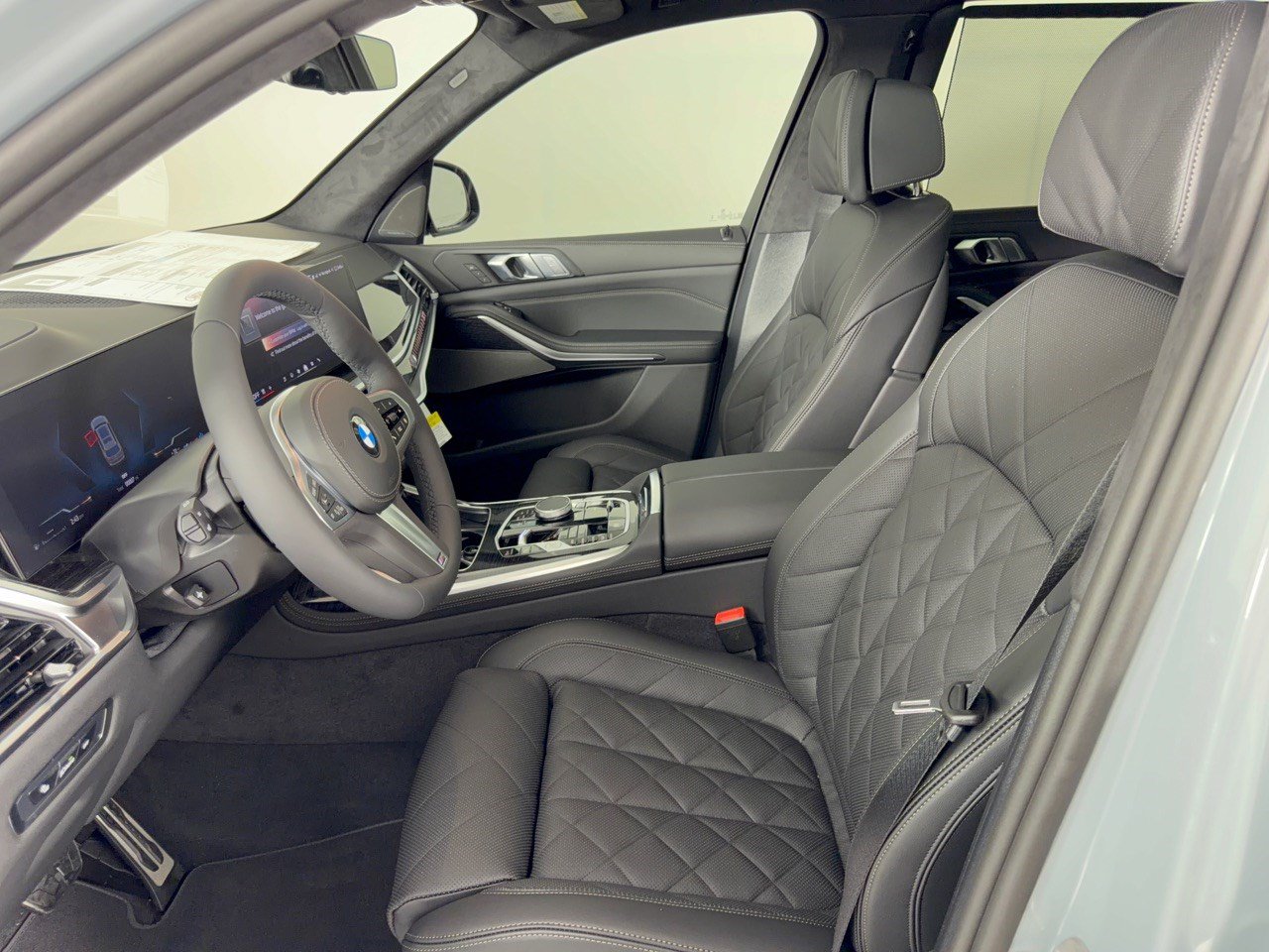 New 2027 BMW X7 xDrive40i w/ M Sport Package AWD/4WD image 5