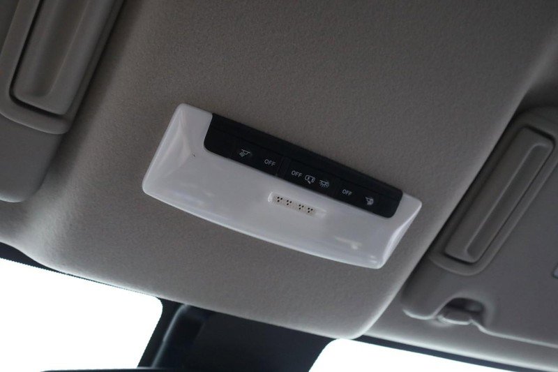 New 2025 Nissan Versa S w/ Trunk Package image 16