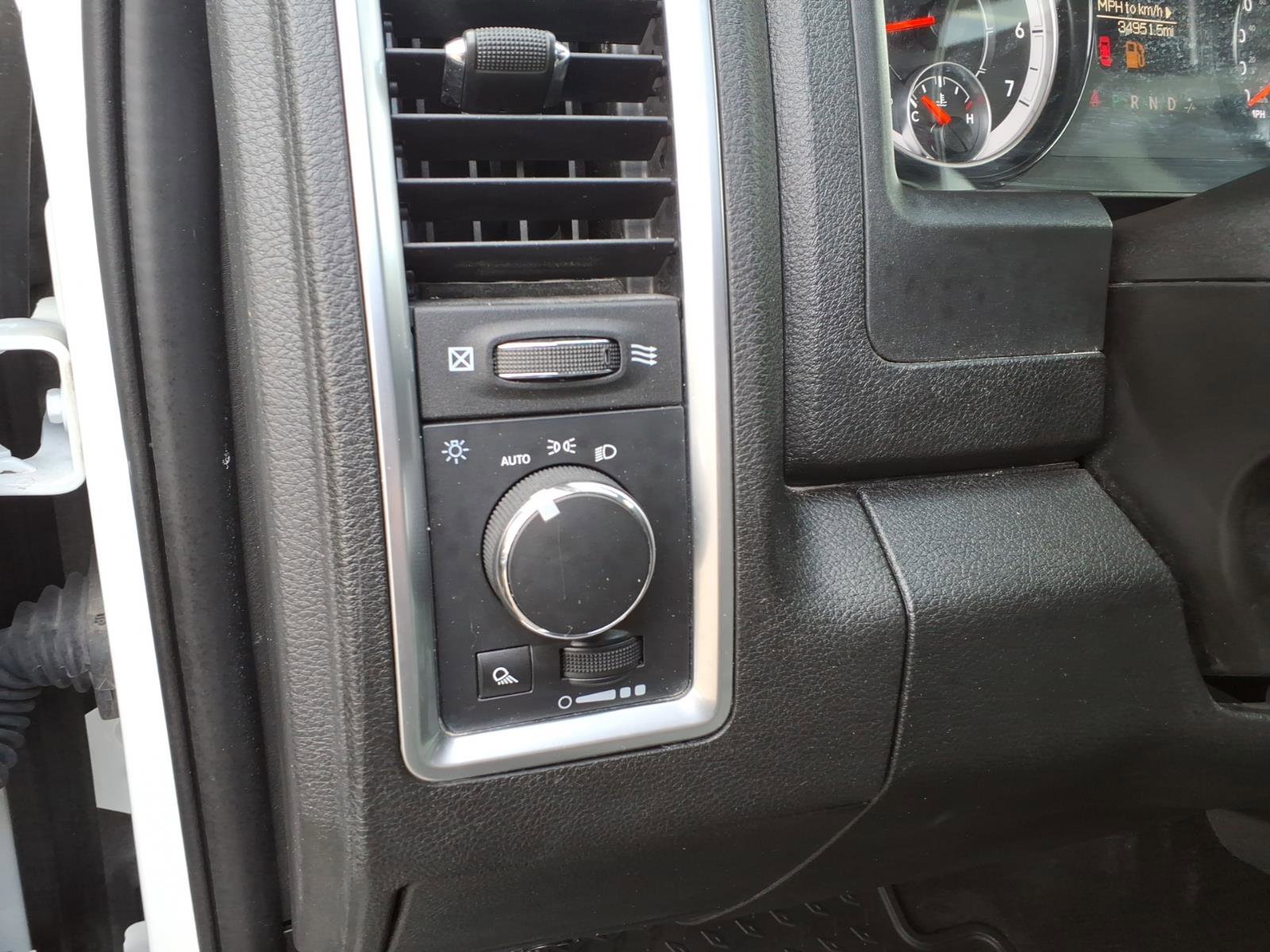 Used 2023 RAM 1500 Classic SLT w/ Protection Group AWD/4WD image 9