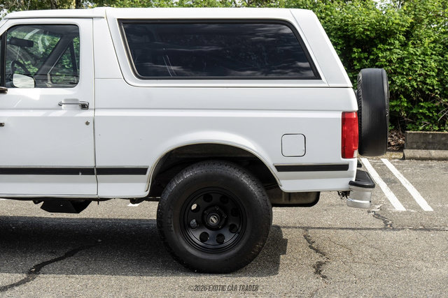 Used 1992 Ford Bronco Custom AWD/4WD image 5