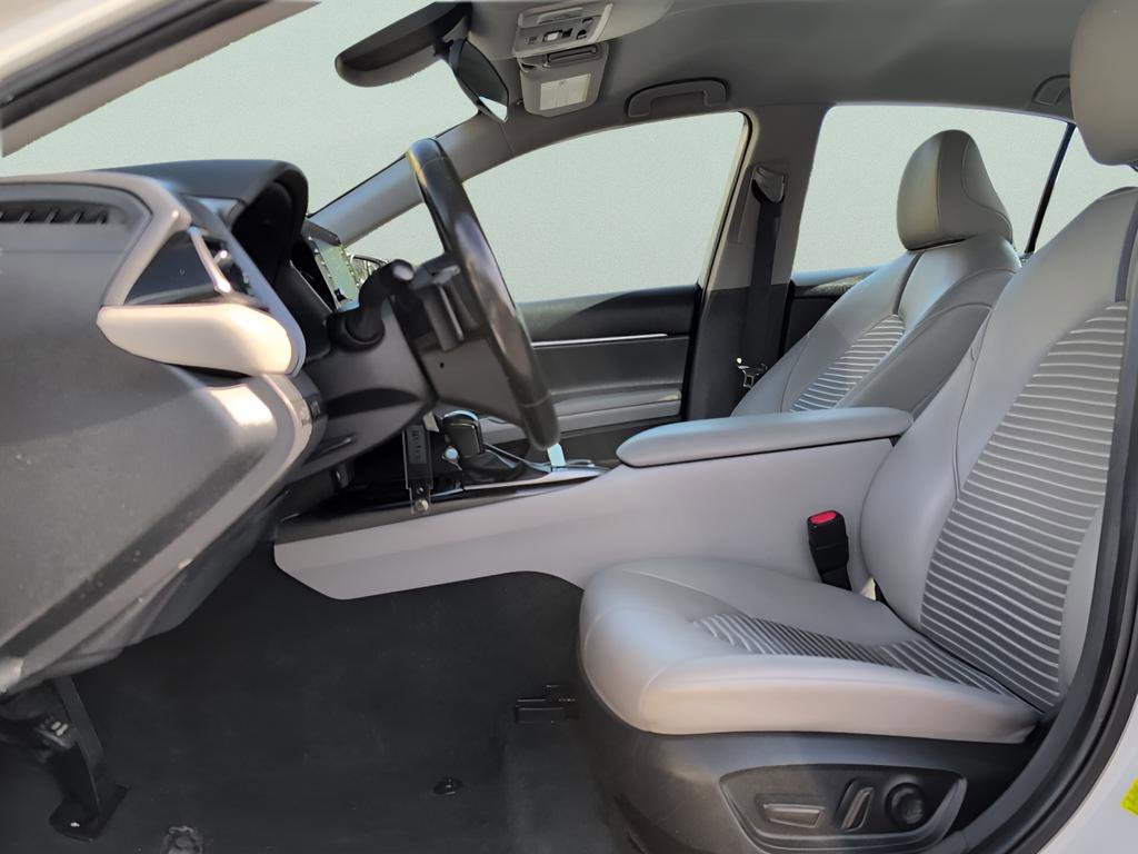 Used 2023 Toyota Camry SE image 33