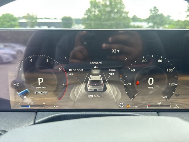 New 2025 Nissan Armada PRO-4X w/ Pro-4X Premium Package image 18