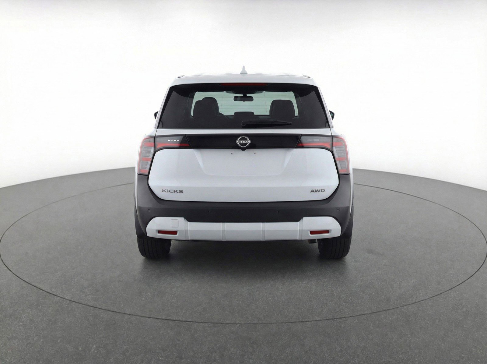 Used 2025 Nissan Kicks SV AWD/4WD image 7