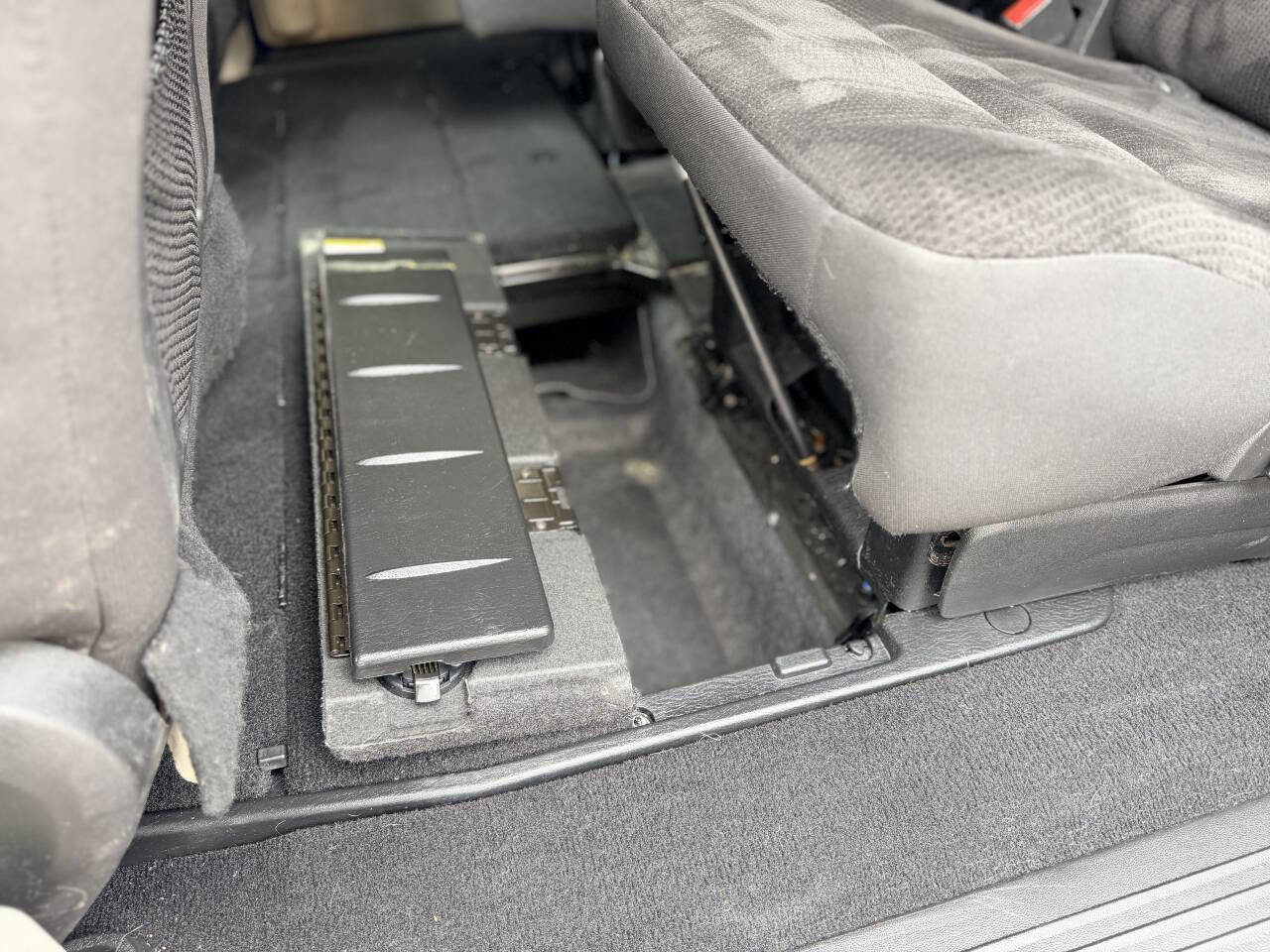 Used 2019 Dodge Grand Caravan SE w/ UConnect Hands-Free Group image 13