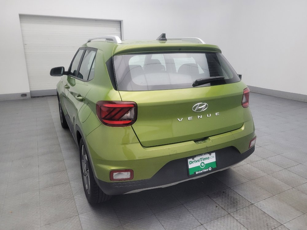 Used 2021 Hyundai Venue SEL image 5