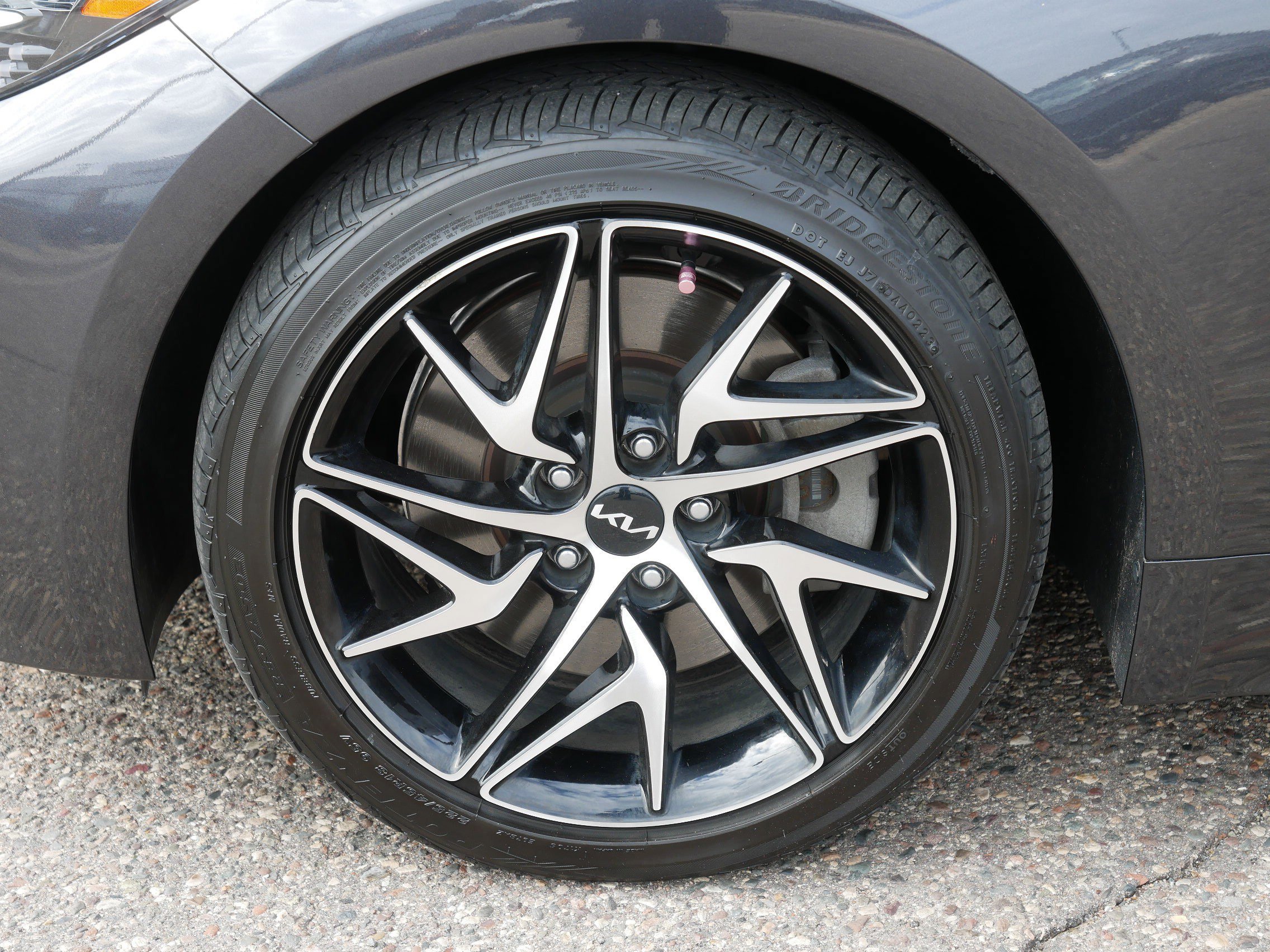 Used 2023 Kia Stinger GT-Line w/ Sun & Sound Package image 15