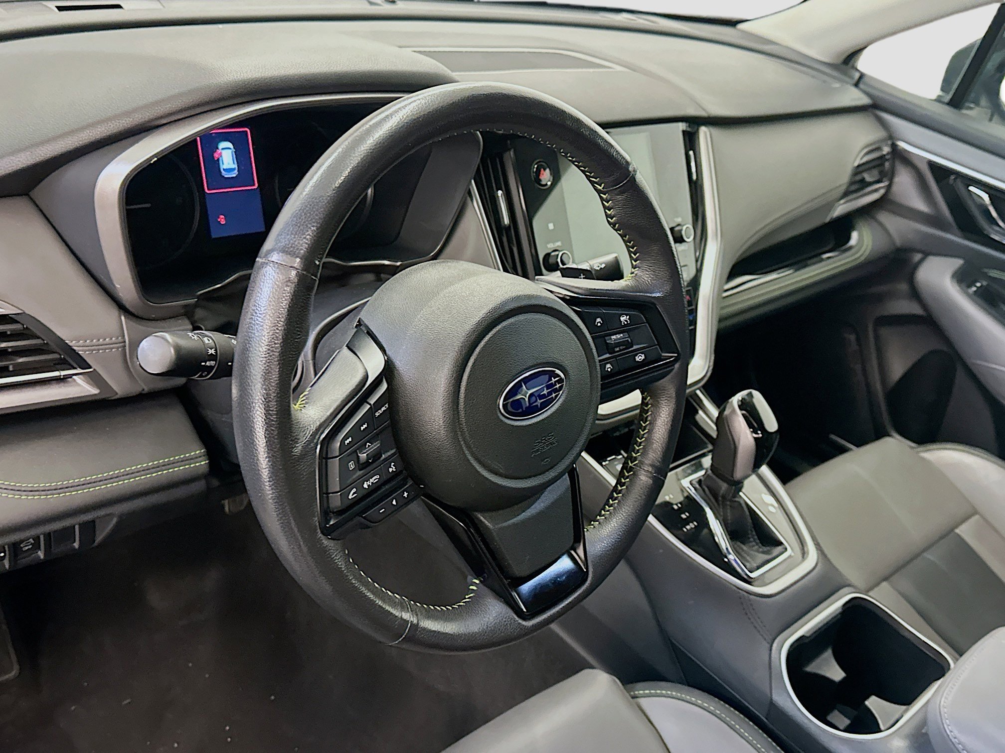 Used 2025 Subaru Outback Onyx Edition AWD/4WD image 18