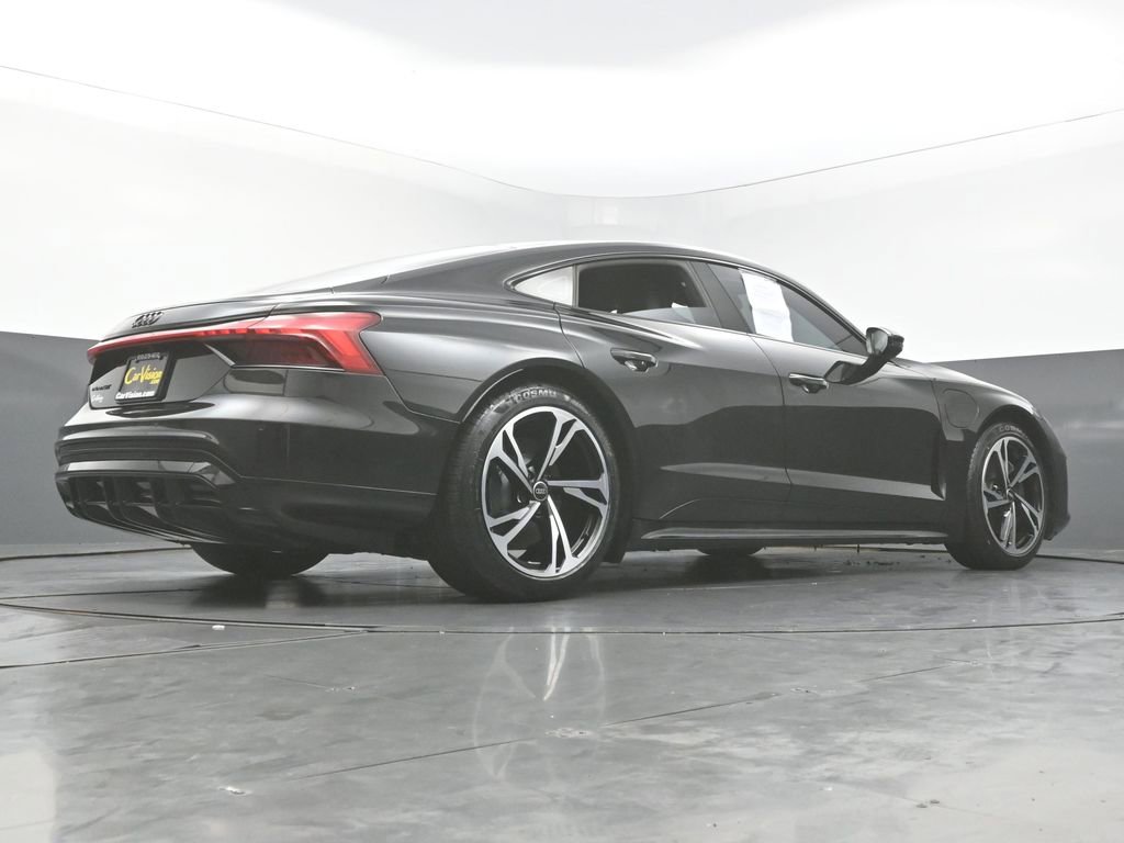 Used 2022 Audi e-tron GT Premium Plus w/ Performance Package AWD/4WD image 44