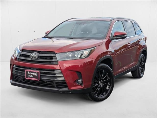 Used 2019 Toyota Highlander SE