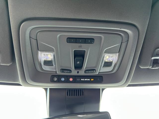 Used 2022 Chevrolet Silverado 1500 LT Trail Boss w/ LT Trail Boss Premium Package image 25