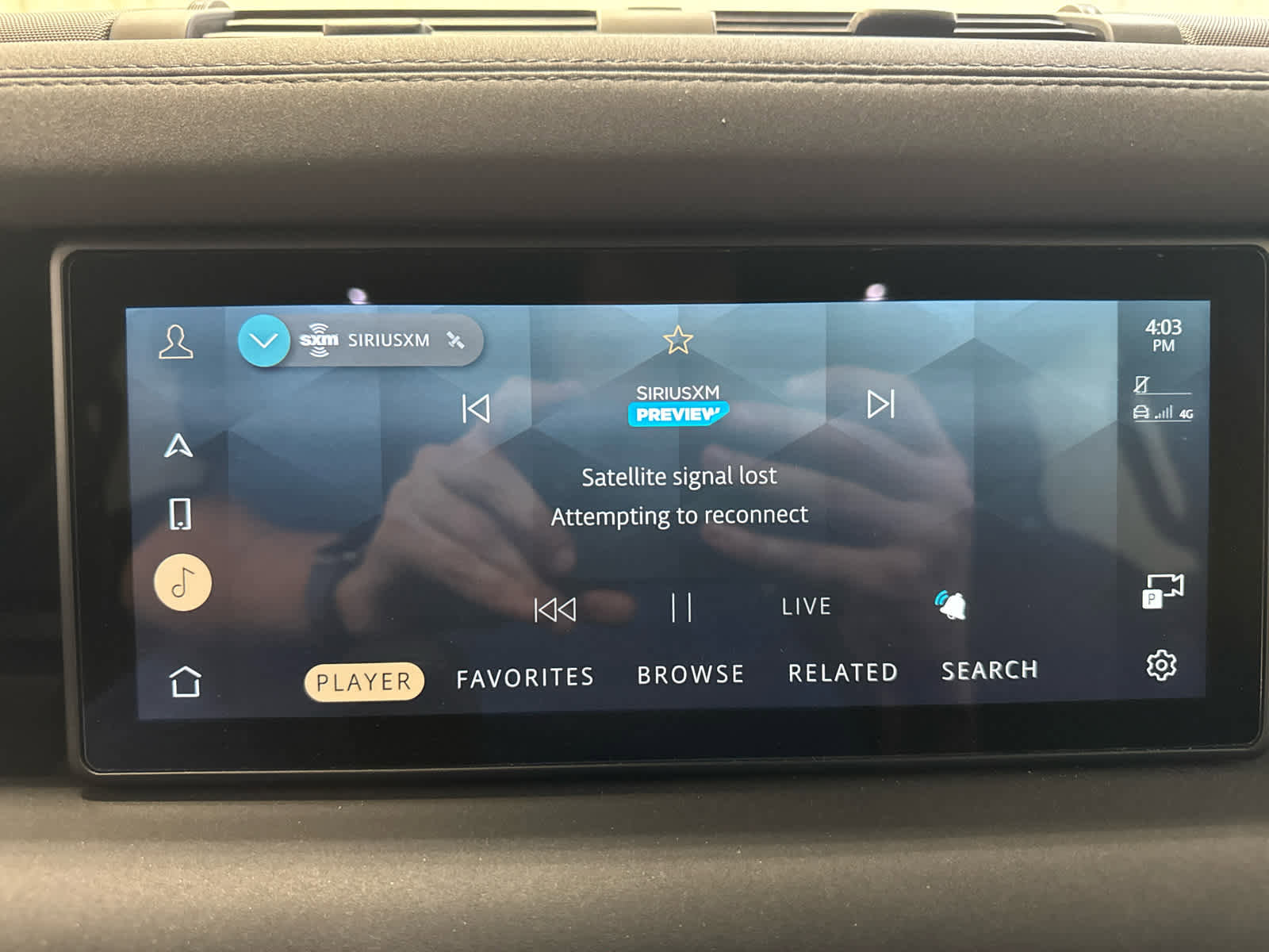 Used 2023 Land Rover Defender 110 X-Dynamic SE image 17