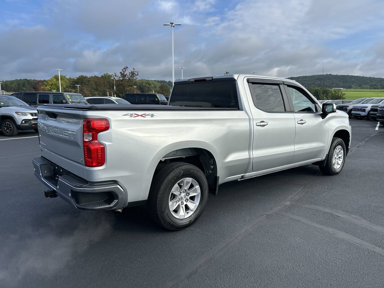 Used 2020 Chevrolet Silverado 1500 LT w/ All-Star Edition AWD/4WD image 7
