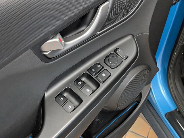 Used 2020 Hyundai Kona Limited AWD/4WD image 14