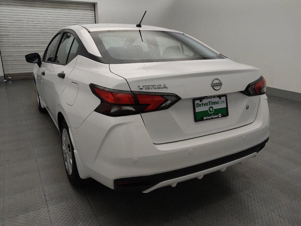 Used 2025 Nissan Versa S w/ Trunk Package FWD image 5