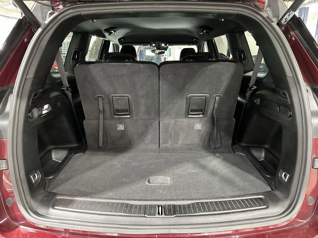 Used 2023 Jeep Grand Cherokee L Laredo image 19