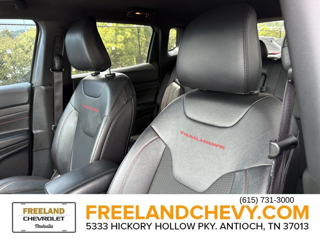 Used 2024 Jeep Compass Trailhawk AWD/4WD image 25
