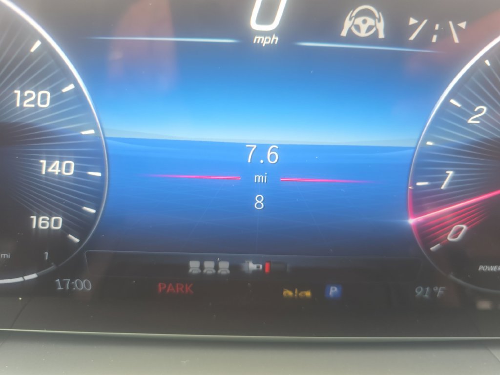 New 2026 Mercedes-Benz GLE 450 4MATIC image 16