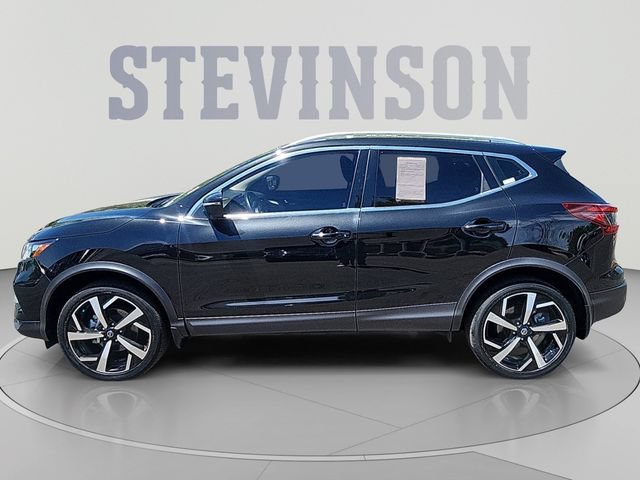 Used 2022 Nissan Rogue Sport SL AWD/4WD image 2