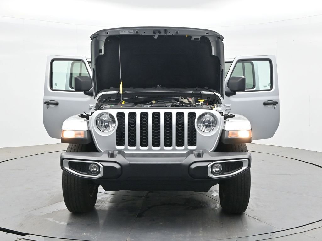 Used 2023 Jeep Gladiator Sport AWD/4WD image 37