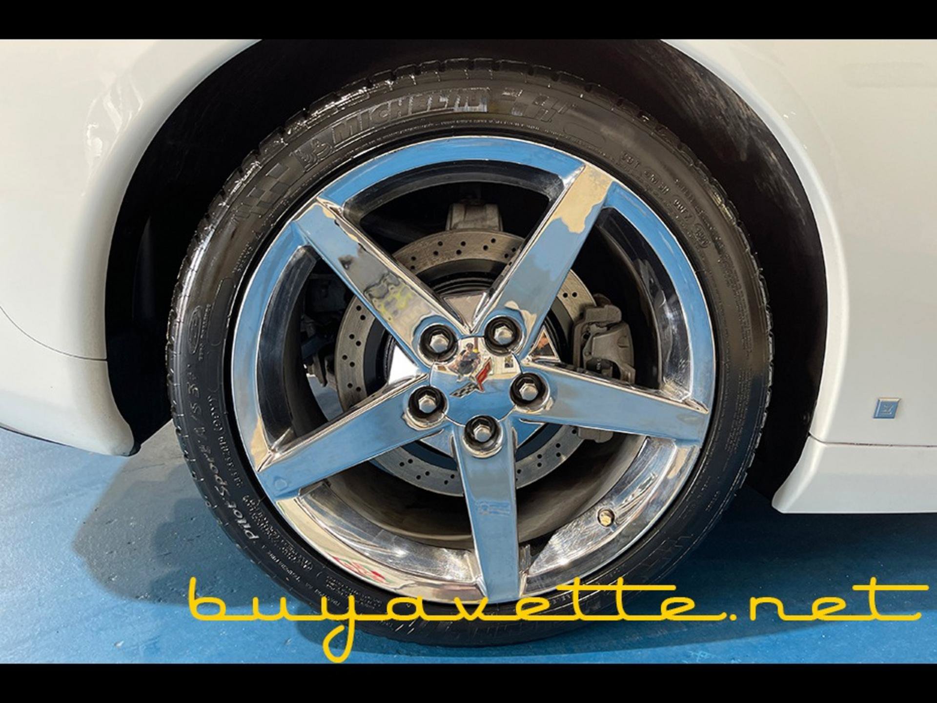 Used 2008 Chevrolet Corvette Coupe w/ Preferred Equipment Group RWD image 11