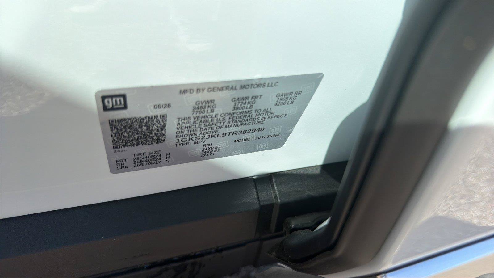 New 2026 GMC Yukon XL Denali w/ Denali Reserve Package AWD/4WD image 31