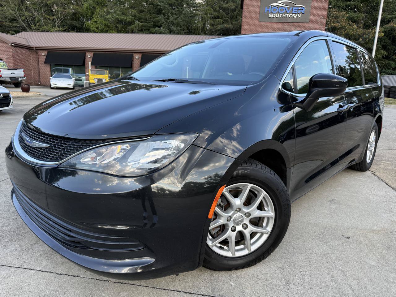 Used 2020 Chrysler Voyager LX w/ Cold Weather Group