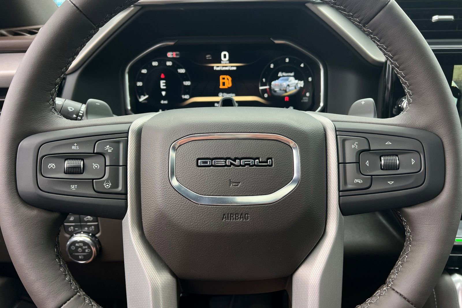 New 2026 GMC Sierra 1500 Denali AWD/4WD image 22