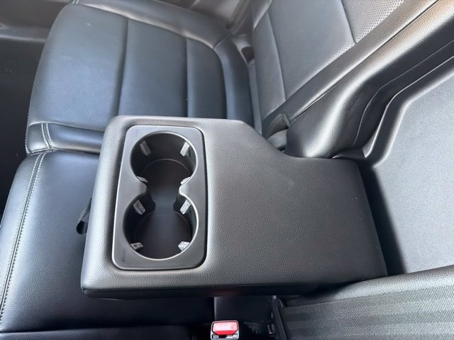 Used 2020 Ford Escape Titanium w/ Titanium Premium Package 2.0 AWD/4WD image 18