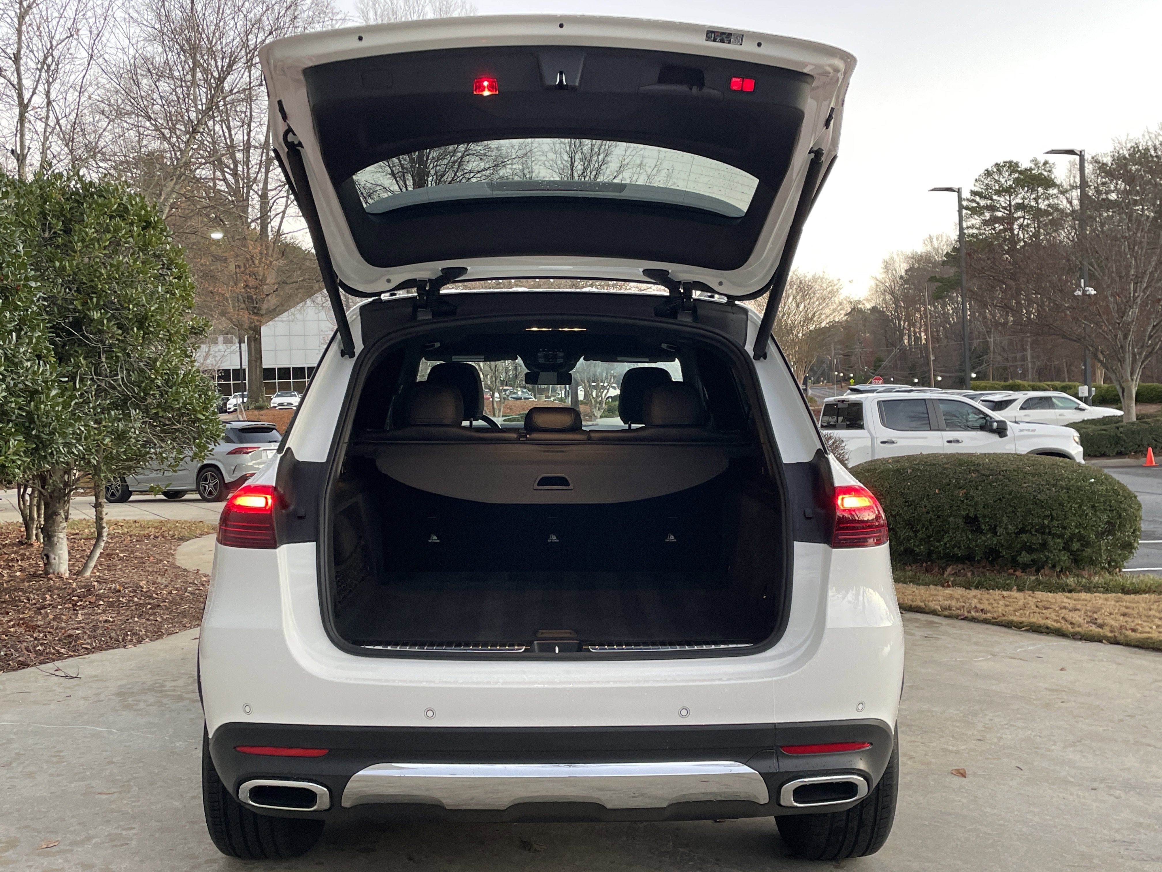 Certified 2024 Mercedes-Benz GLE 350 4MATIC image 9