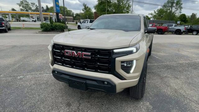 Used 2023 GMC Canyon Elevation w/ Convenience Package AWD/4WD image 5