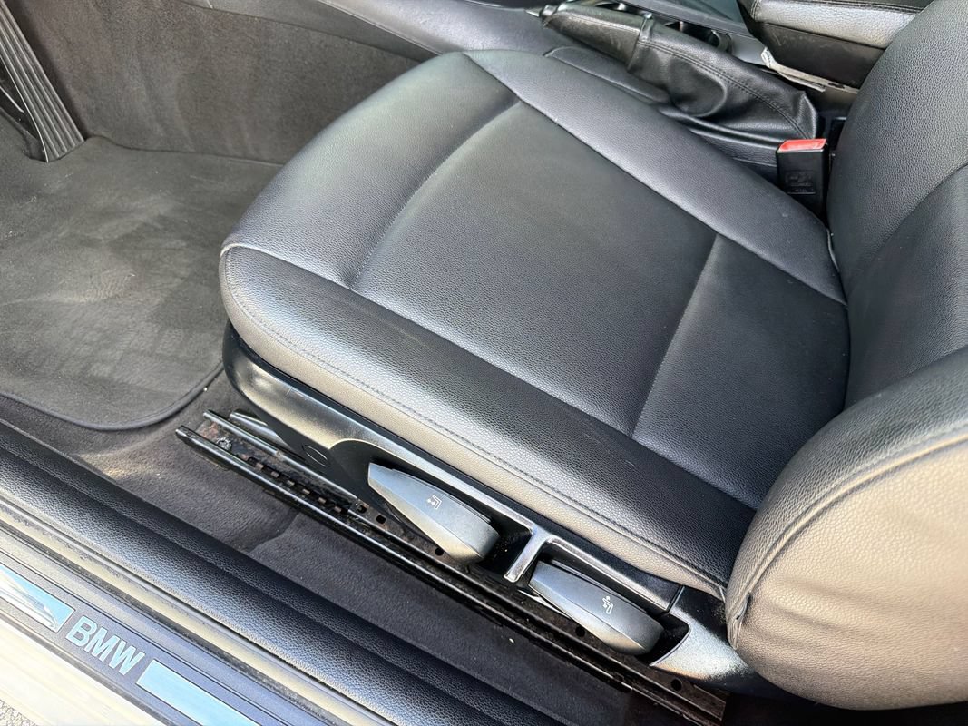 Used 2013 BMW 128i Convertible RWD image 14