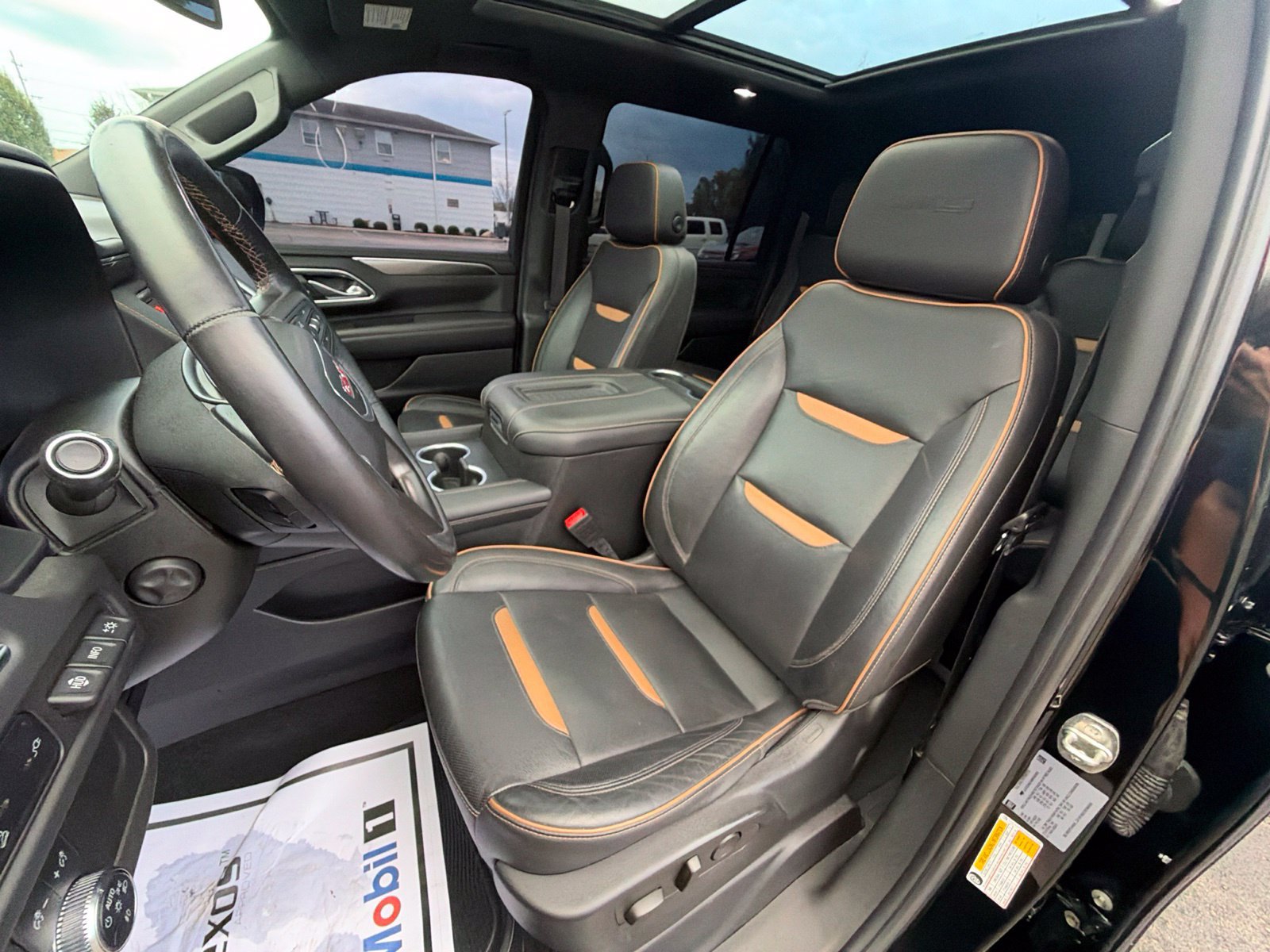 Used 2021 GMC Yukon XL AT4 w/ Rear Media and Nav Package AWD/4WD image 23